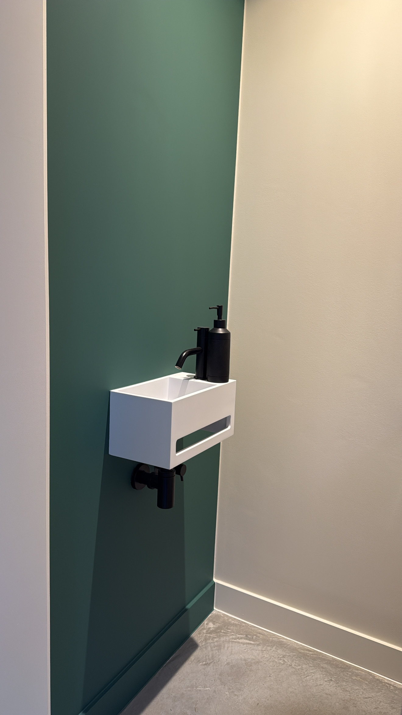 319CF893-2822-467A-BA4C-668EBDB18A99